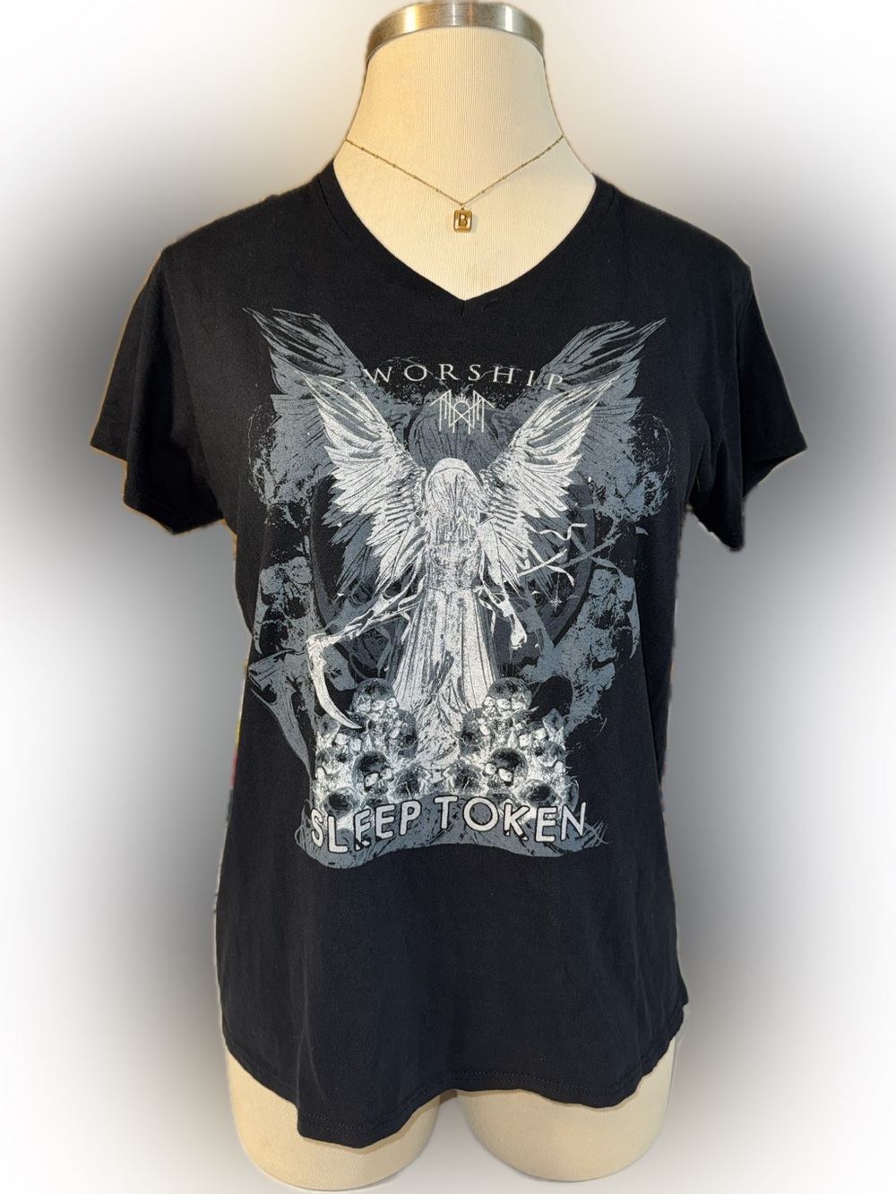 Women’s “Worship” Sleep Token V Neck Graphic Band T-Shirt size‎ XL